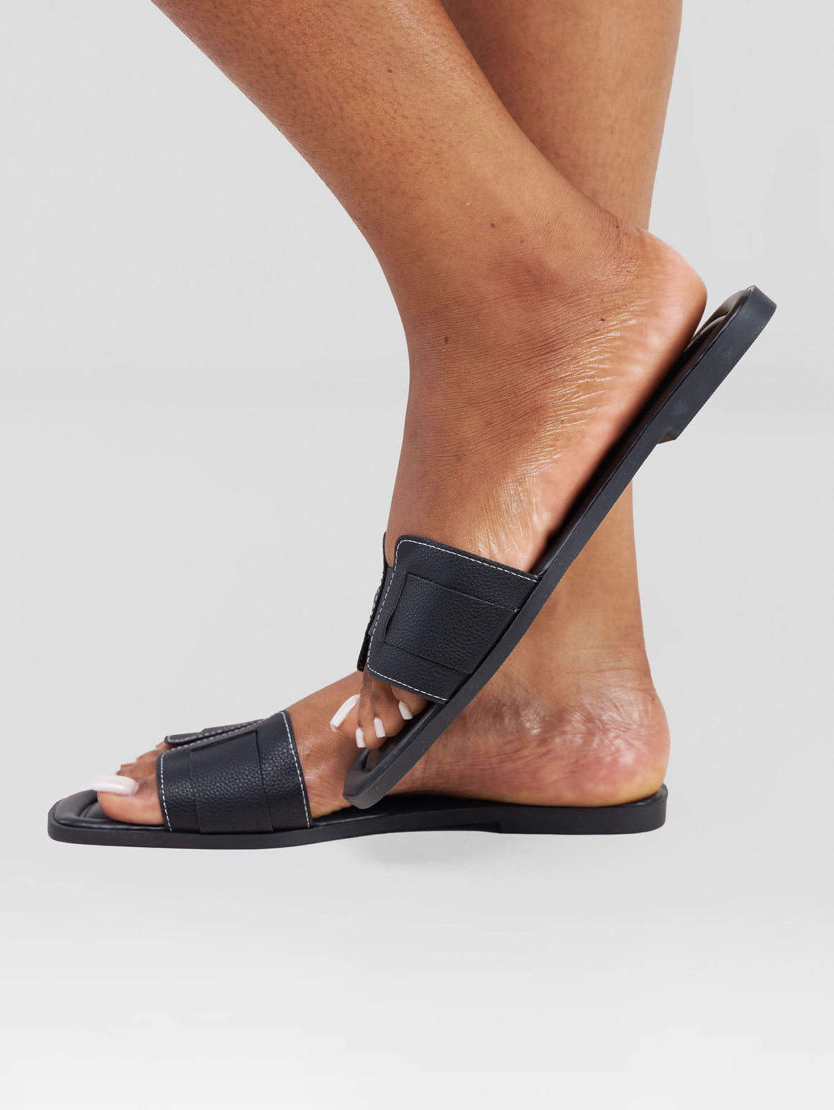 Mona sandals - black