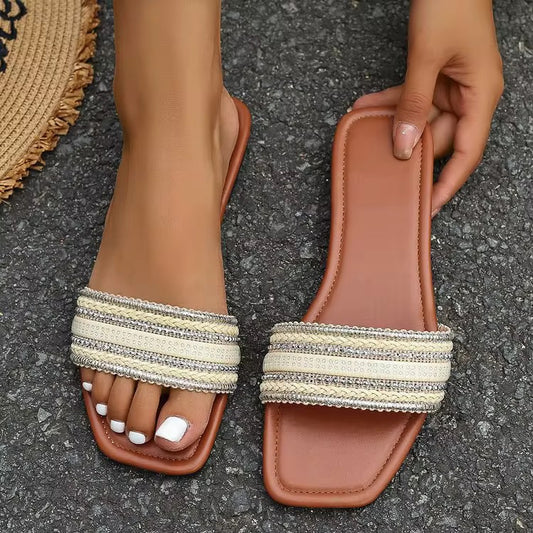 Sandals D